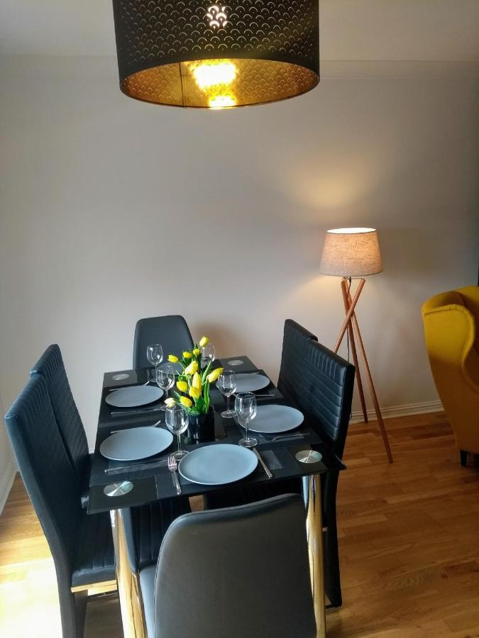 Appartamento Rosies Clifden Esterno foto